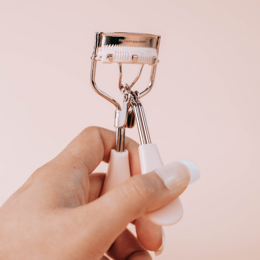 Lash Curler Solutions